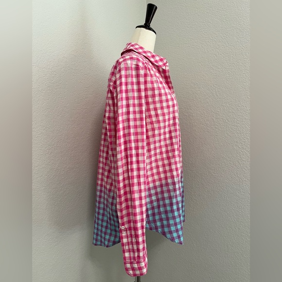 Anthropologie Pilcro Deb button front Relaxed Buttondown - Picture 3 of 9